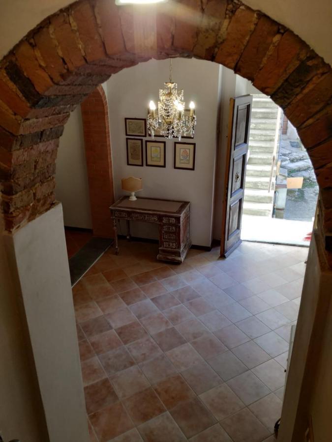 Borgo Antico Lari Exterior photo