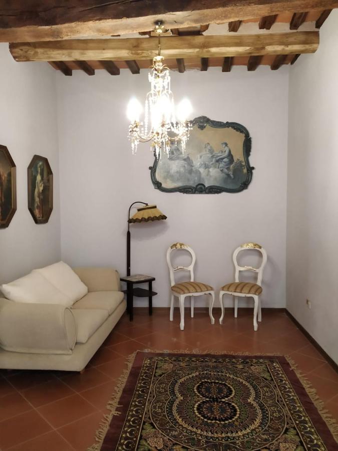 Borgo Antico Lari Exterior photo