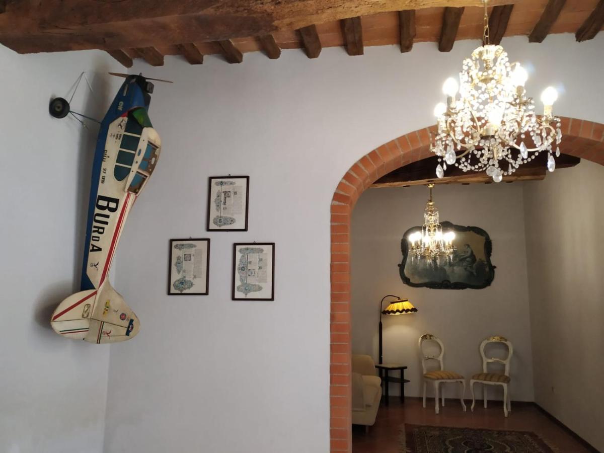 Borgo Antico Lari Exterior photo