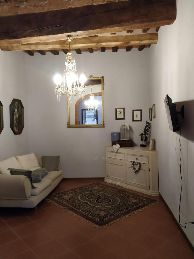 Borgo Antico Lari Exterior photo