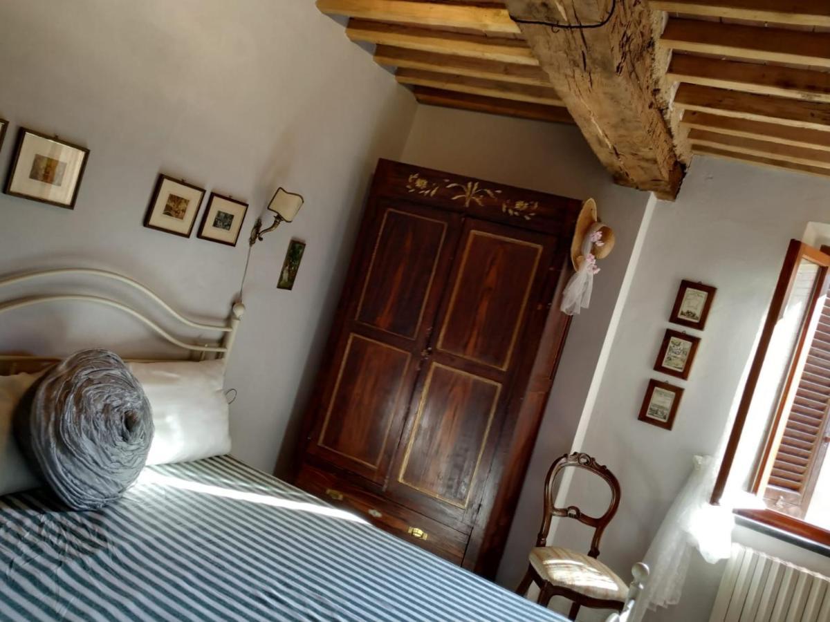 Borgo Antico Lari Exterior photo